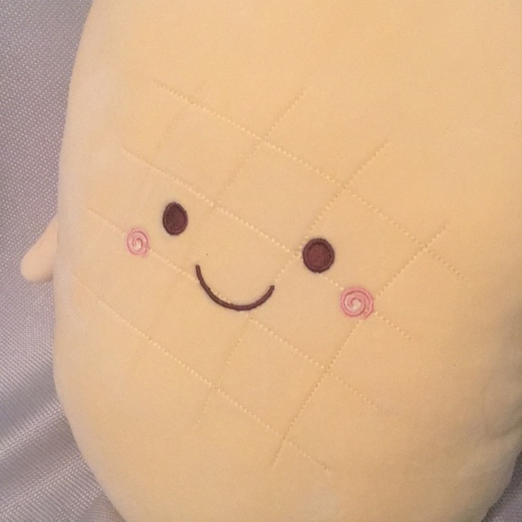 NWT Pineapple Plush Toy - Picture 7 of 7